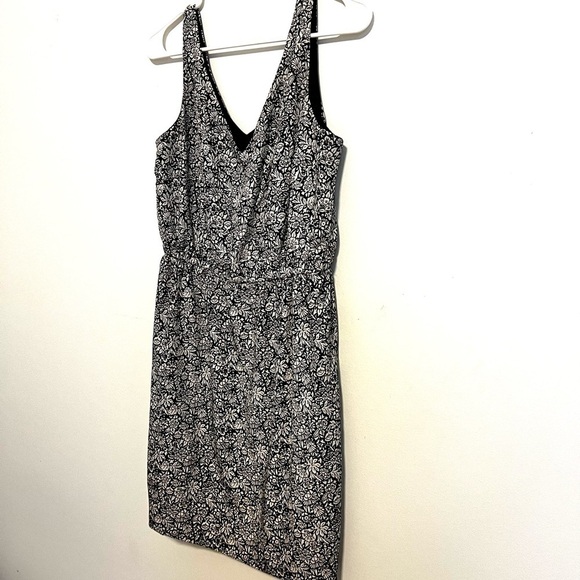 2/$30 Loft - Floral Sleeveless Dress - Picture 3 of 7
